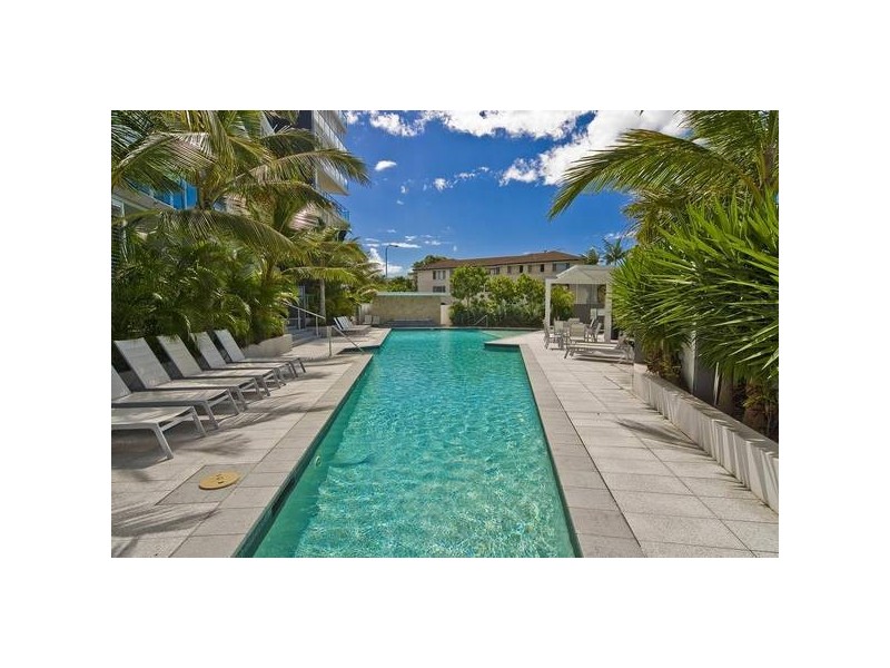 438 Marine Parade, Biggera Waters QLD 4216