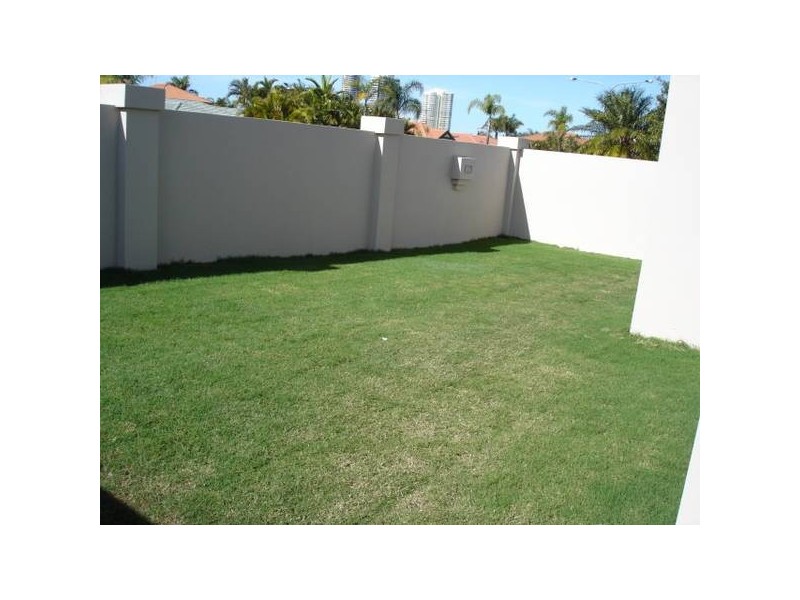 Runaway Bay QLD 4216