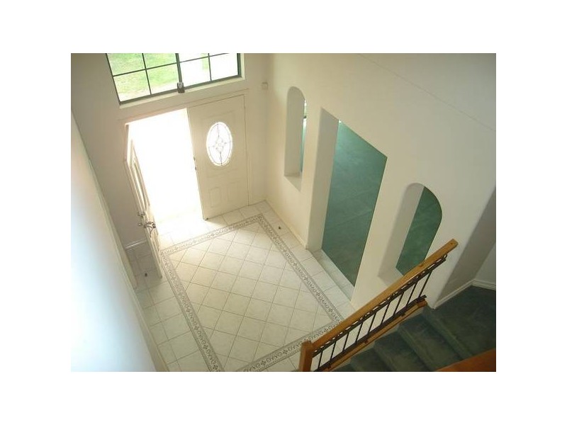 Paradise Waters QLD 4217