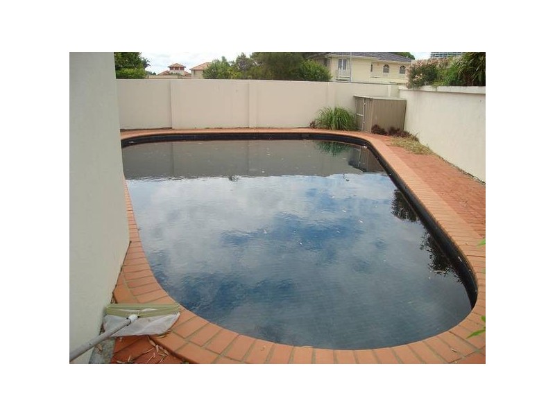 Paradise Waters QLD 4217