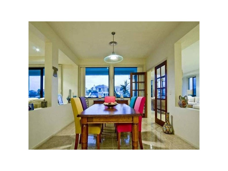 Paradise Point QLD 4216