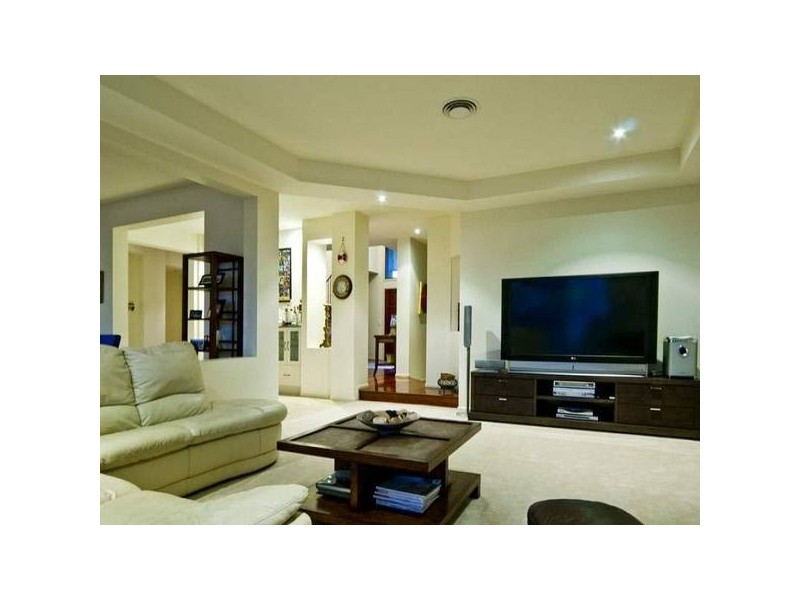 Paradise Point QLD 4216