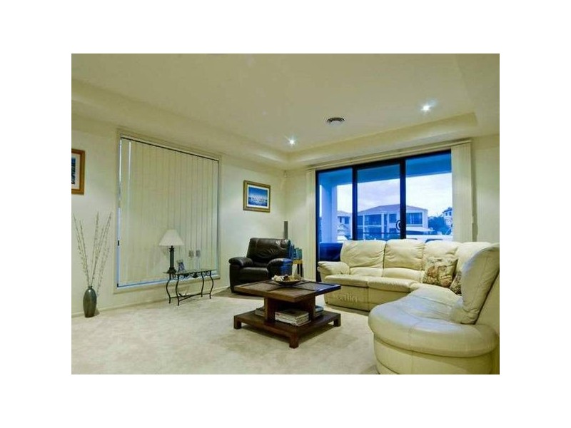 Paradise Point QLD 4216