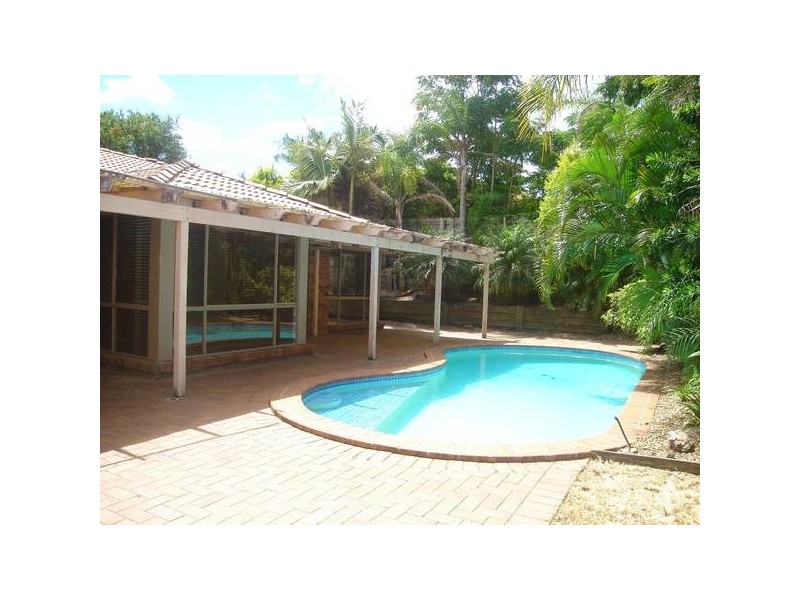Parkwood QLD 4214