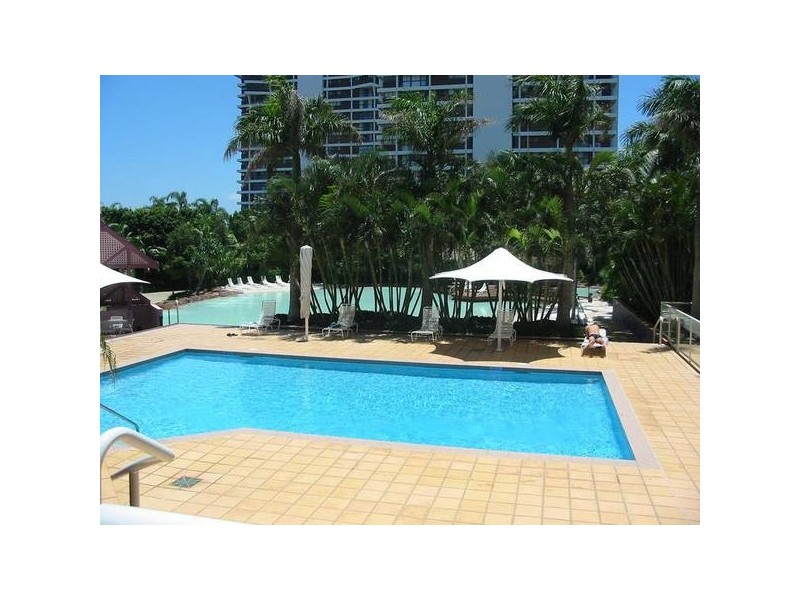 79/12 Commodore Drive, Paradise Waters QLD 4217