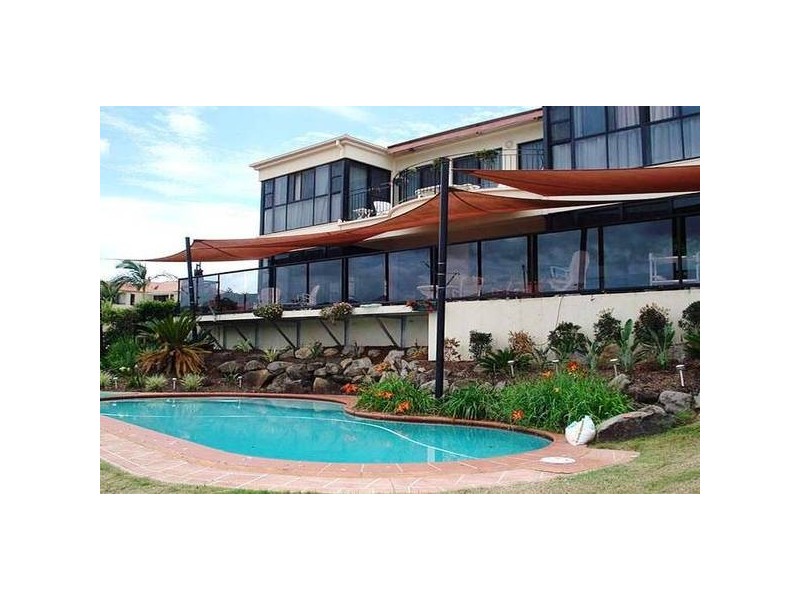 Hope Island QLD 4212