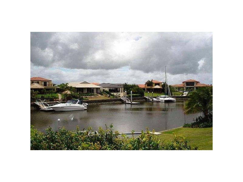 Hope Island QLD 4212