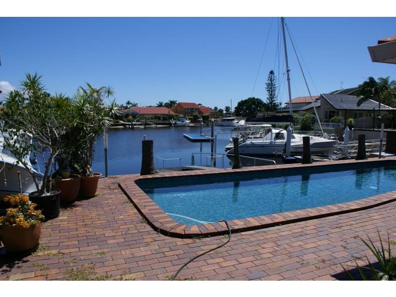 Runaway Bay QLD 4216