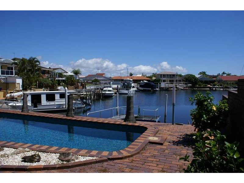 Runaway Bay QLD 4216