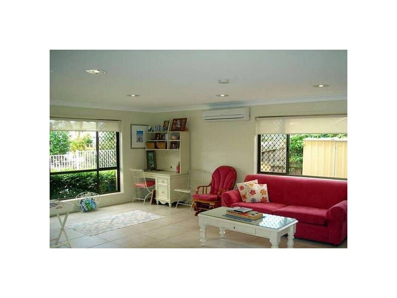 20 Cockleshell Court, Runaway Bay QLD 4216