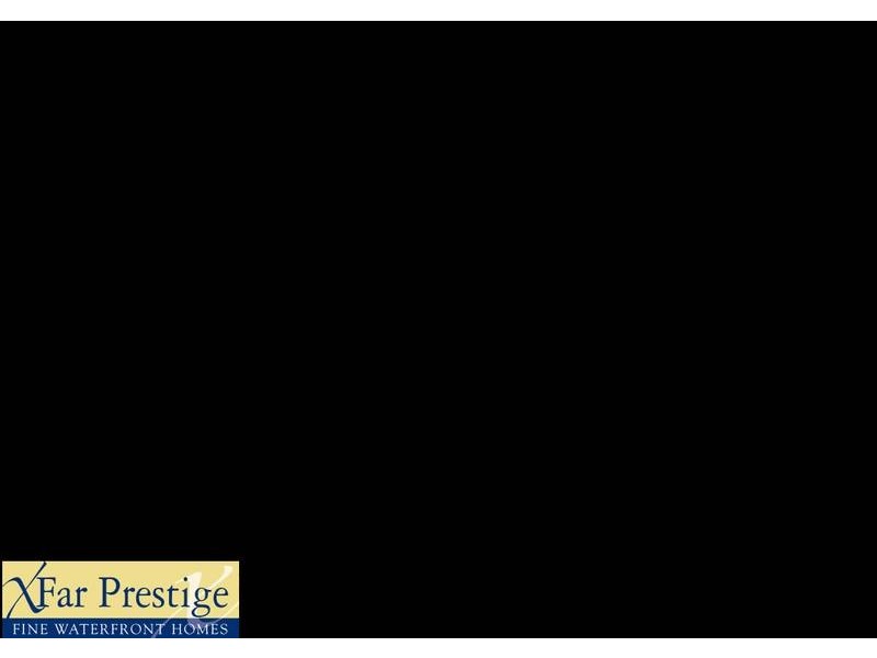 12 Runaway Bay Avenue, Runaway Bay QLD 4216