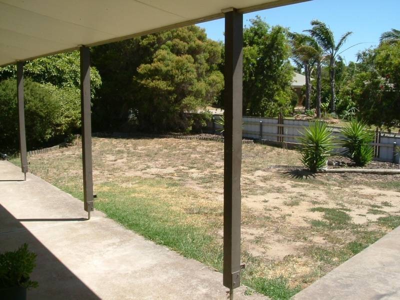 10 Evelyn Sturt Drive, Willunga SA 5172