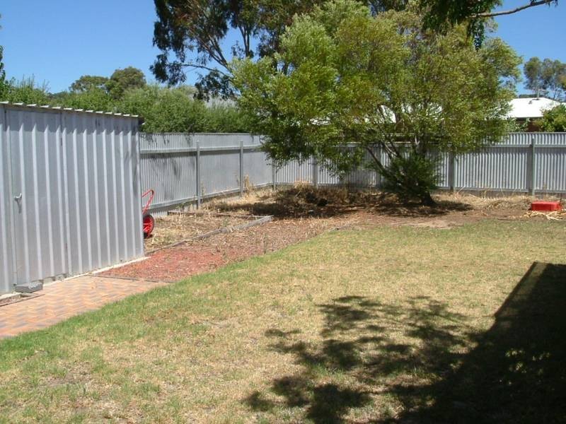10 Evelyn Sturt Drive, Willunga SA 5172