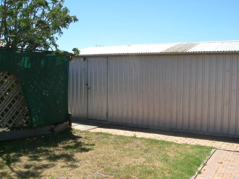 10 Evelyn Sturt Drive, Willunga SA 5172