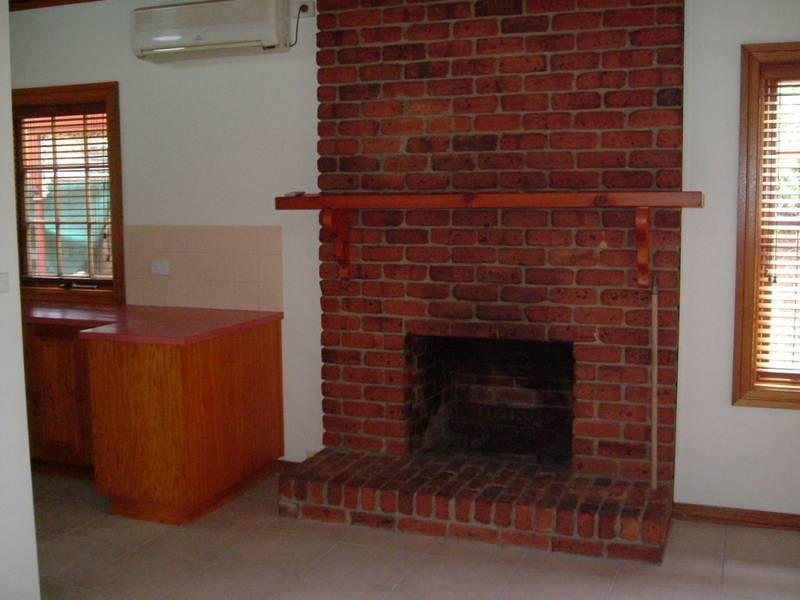 U2/37 High Street, Willunga SA 5172