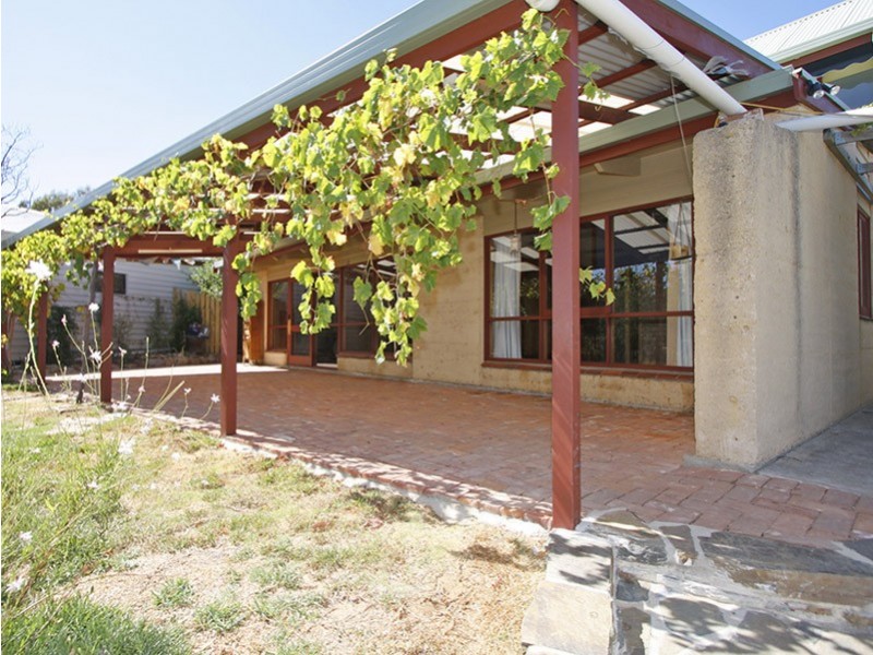21 Kookaburra Crt, Willunga SA 5172
