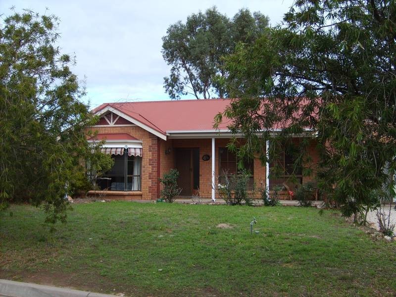 3 Evelyn Sturt Drive, Willunga SA 5172