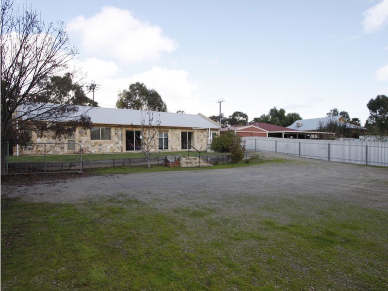 2 Methodist Street, Willunga SA 5172