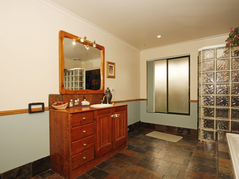 93 Oakley Road, Mclaren Flat SA 5171