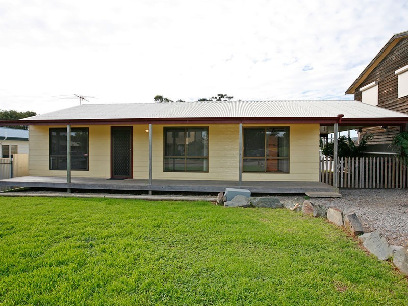 85 Wellington Ave, Sellicks Beach SA 5174