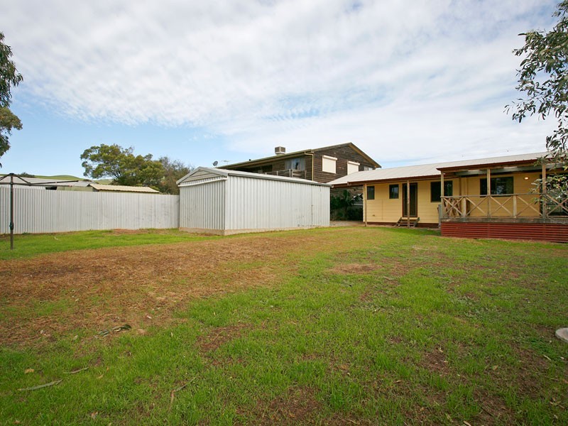 85 Wellington Ave, Sellicks Beach SA 5174