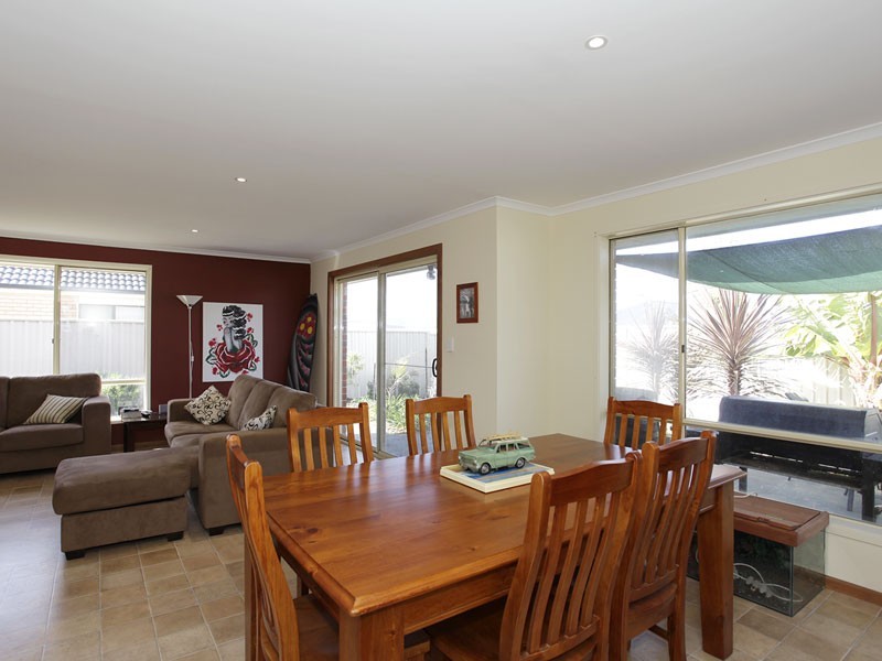 6 Seahaven Way, Aldinga Beach SA 5173