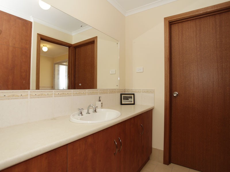 6 Seahaven Way, Aldinga Beach SA 5173