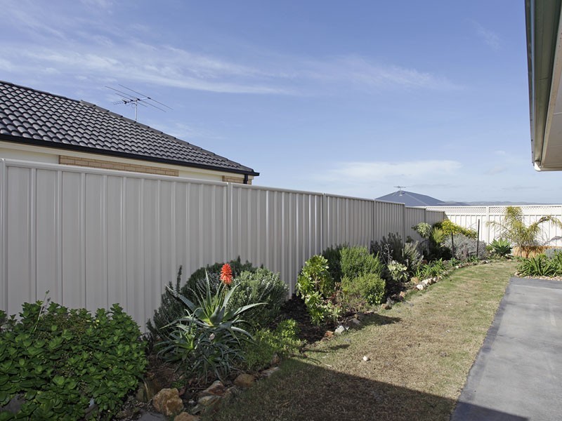 6 Seahaven Way, Aldinga Beach SA 5173