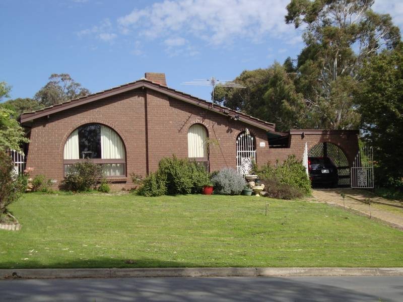 36 St Peters Terrace, Willunga SA 5172