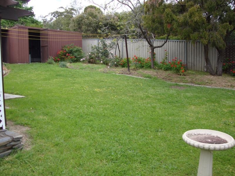 36 St Peters Terrace, Willunga SA 5172