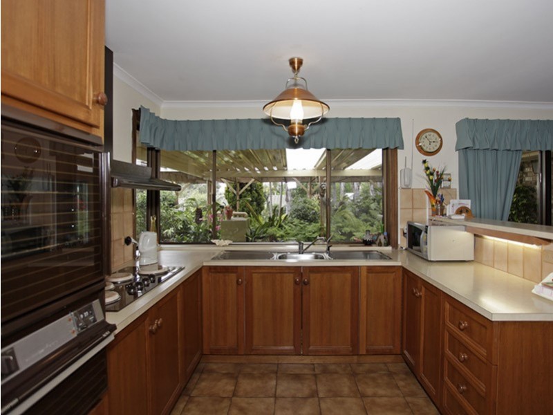 10 Longview Crescent, O’halloran Hill SA 5158