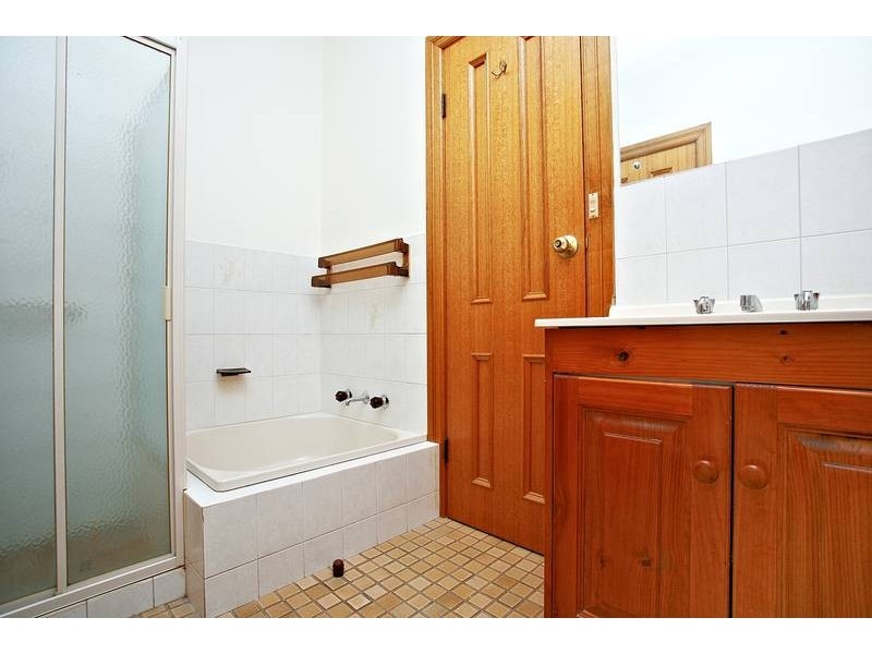 2/37 High Street, Willunga SA 5172
