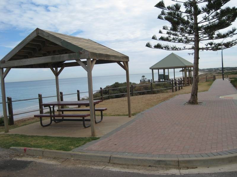 13 Oriana Drive, Sellicks Beach SA 5174