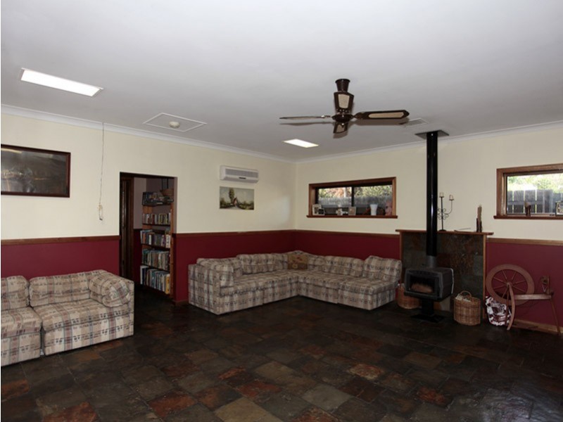 11 Green Lane, Willunga SA 5172