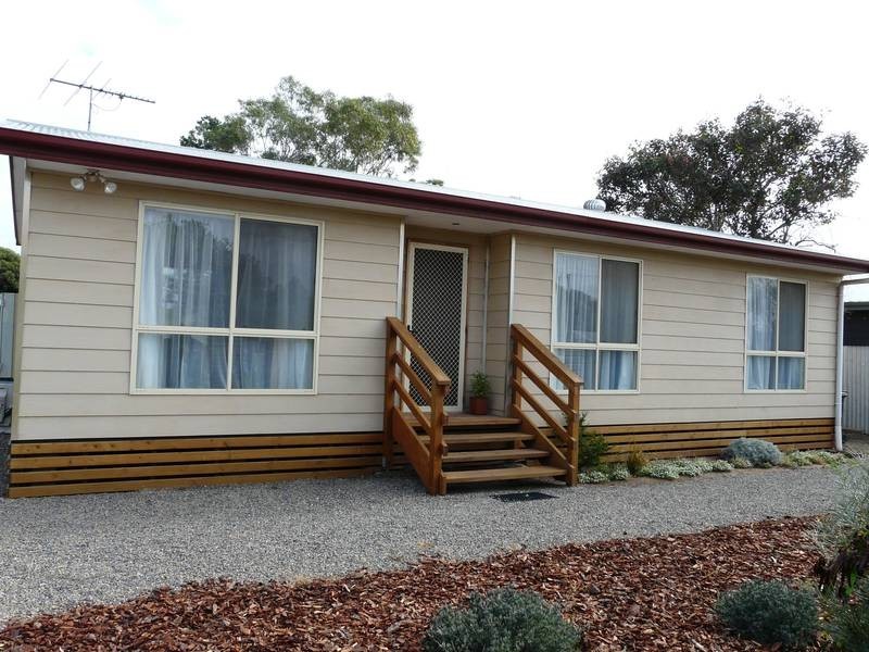 17 Valiant Road, Port Willunga SA 5173