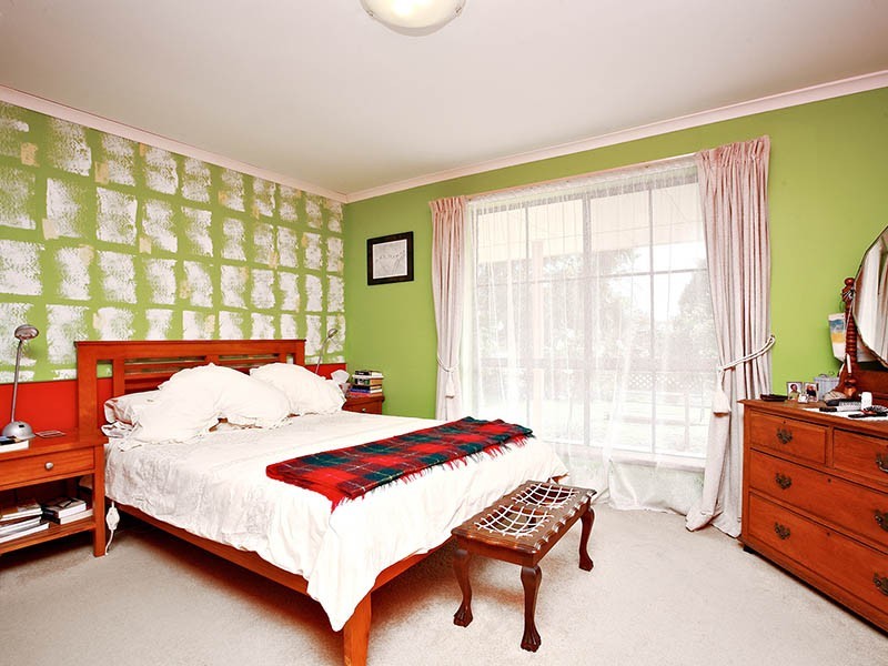 2 Lock Court, Mclaren Vale SA 5171