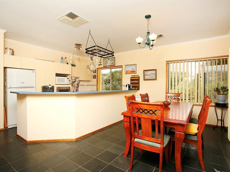 11 Cowper Court, Willunga SA 5172