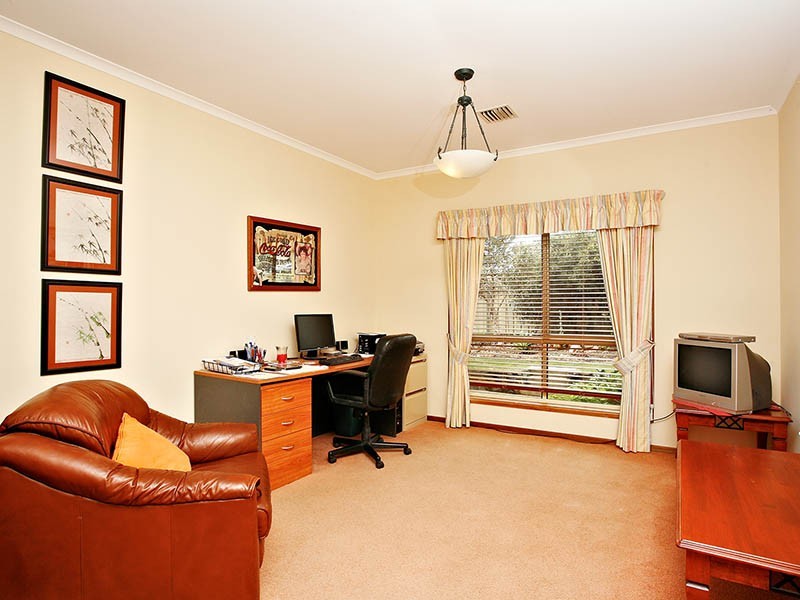 11 Cowper Court, Willunga SA 5172