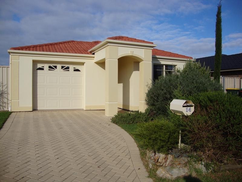 14 Blue Bay Avenue, Aldinga Beach SA 5173