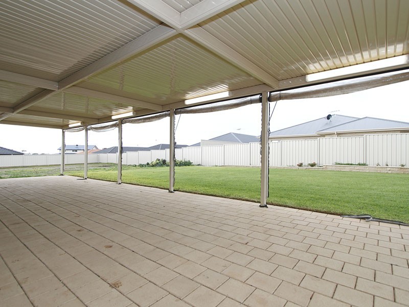 9 Crystal Harmony Court, Sellicks Beach SA 5174