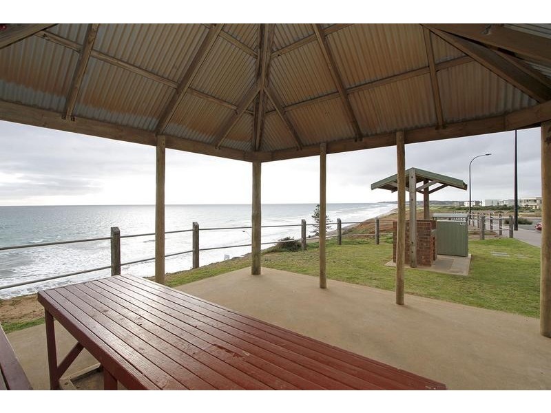 19 Stirling Avenue, Sellicks Beach SA 5174
