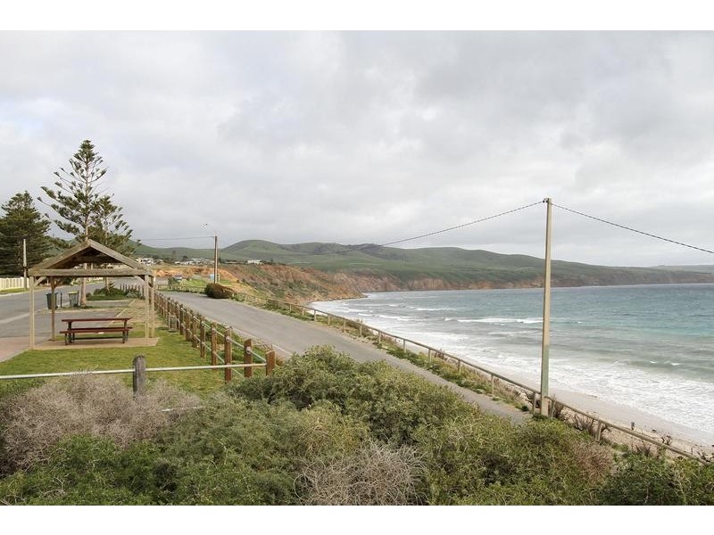 19 Stirling Avenue, Sellicks Beach SA 5174