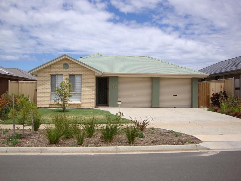 12 Lacey Coral Avenue, Aldinga Beach SA 5173