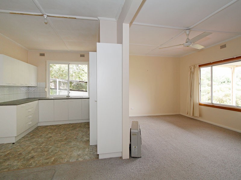 15 Clyde Terrace, Mount Compass SA 5210