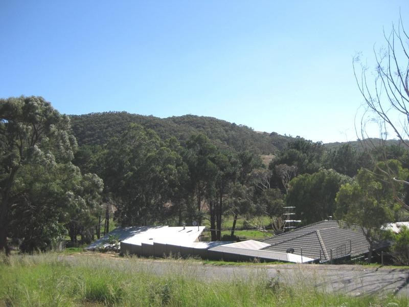 2 McKinlay Street, Mount Compass SA 5210