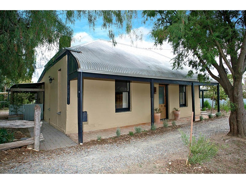 26 St Andrews Tce, Willunga SA 5172