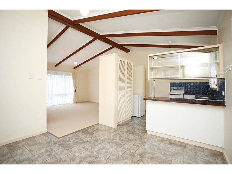 6 Plaza Avenue, Sellicks Beach SA 5174