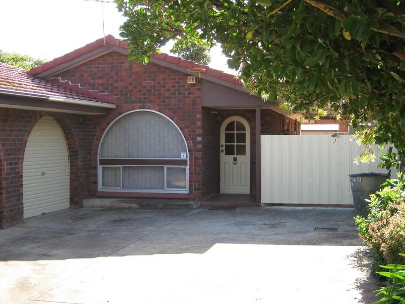 2/19 Wattle Street, Morphett Vale SA 5162
