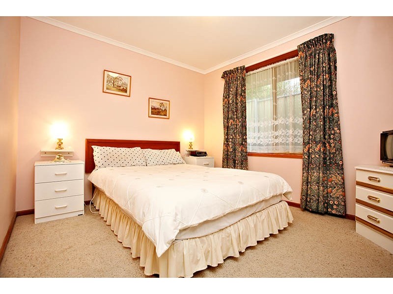 19 Waverley Drive, Willunga SA 5172