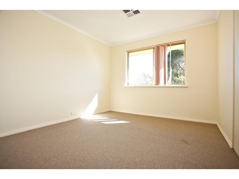 9 Kernick Ave, Willunga SA 5172